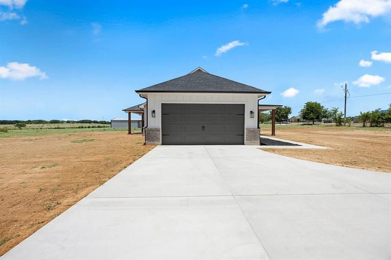 3764 County Road 424, Cleburne TX 76031 - Photo 3