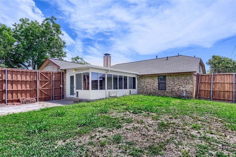 1701 Paxton Drive, Carrollton TX 75007 - Photo 27