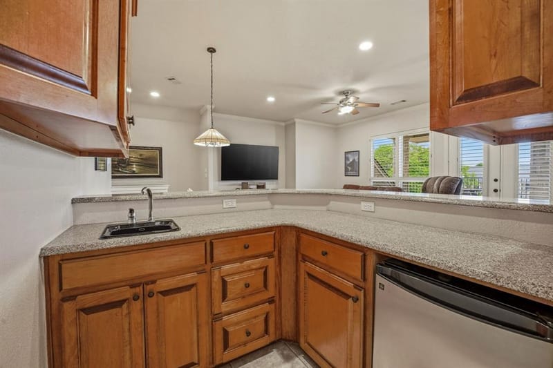 2707 Harborside Drive, Granbury TX 76048 - Photo 31