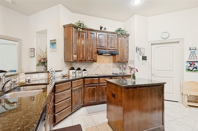 157 Charleston Lane, Fate TX 75189 - Photo 8