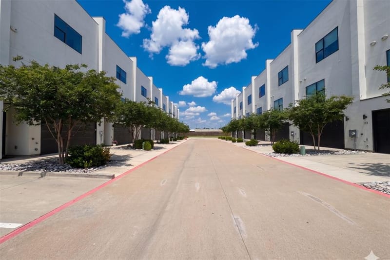 13001 Hutton Drive # 10, Farmers Branch TX 75234 - Photo 3