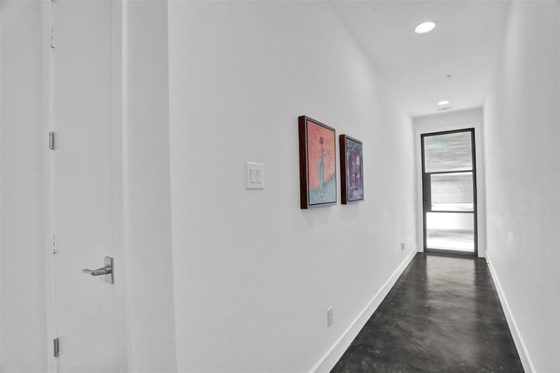 13001 Hutton Drive # 10, Farmers Branch TX 75234 - Photo 4