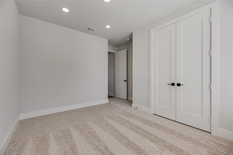 905 Ash Road, Plano TX 75075 - Photo 9