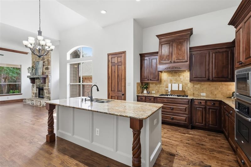 6417 Canyon Crest Drive, McKinney TX 75071 - Photo 7