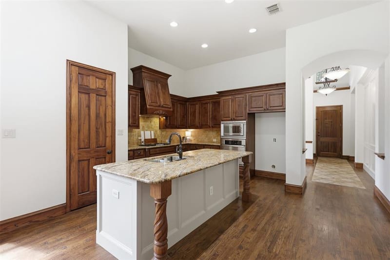 6417 Canyon Crest Drive, McKinney TX 75071 - Photo 9