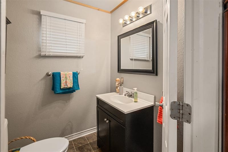 243 Autumn Wood Trail, Gun Barrel City TX 75156 - Photo 23