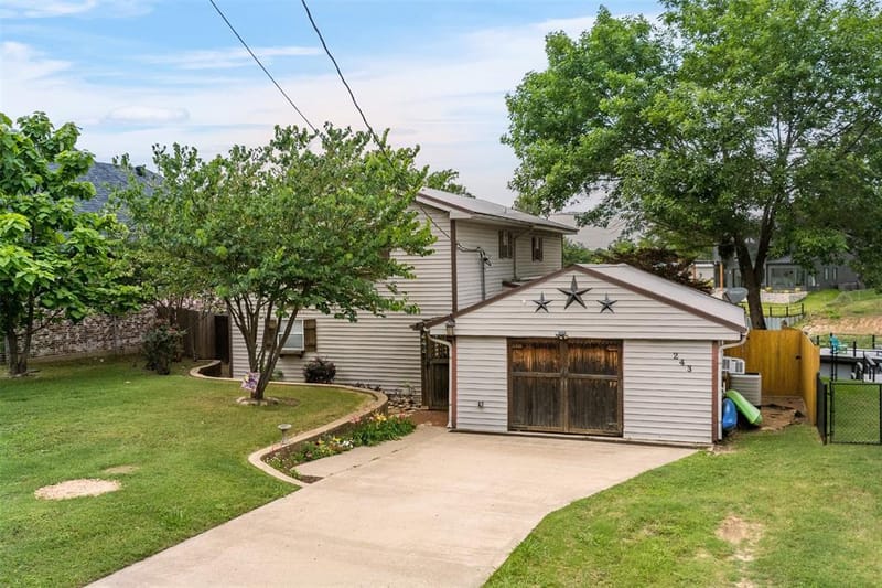 243 Autumn Wood Trail, Gun Barrel City TX 75156 - Photo 4