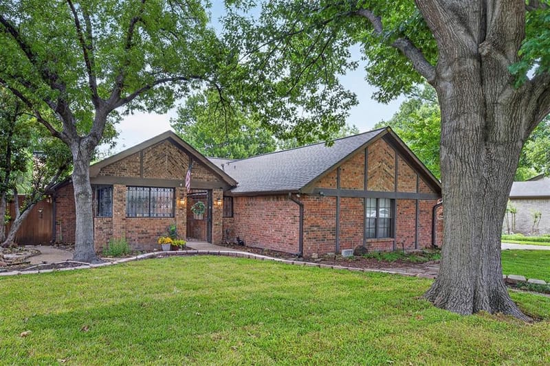 206 Rainbow Circle, Rockwall TX 75032 - Photo 2