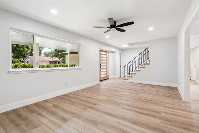 604 Buffalo Drive, Arlington TX 76013 - Photo 5