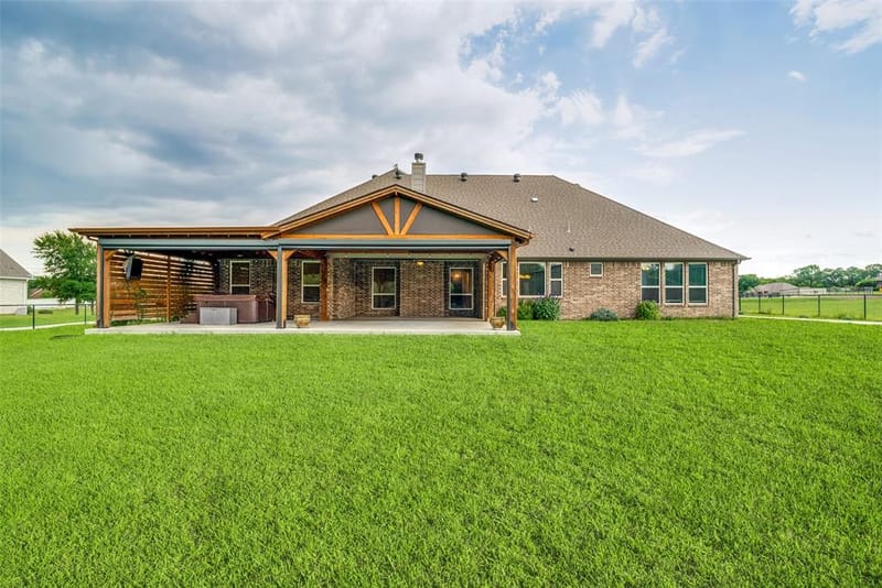 1013 Finney Drive, Weatherford TX 76085 - Photo 2