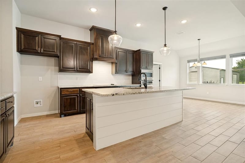 1013 Finney Drive, Weatherford TX 76085 - Photo 18
