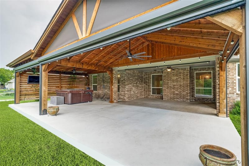 1013 Finney Drive, Weatherford TX 76085 - Photo 4