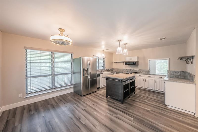1724 Prestonwood Drive, Arlington TX 76012 - Photo 13