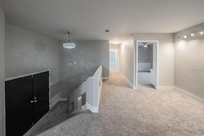 1724 Prestonwood Drive, Arlington TX 76012 - Photo 5