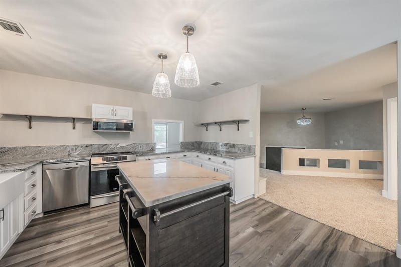 1724 Prestonwood Drive, Arlington TX 76012 - Photo 14
