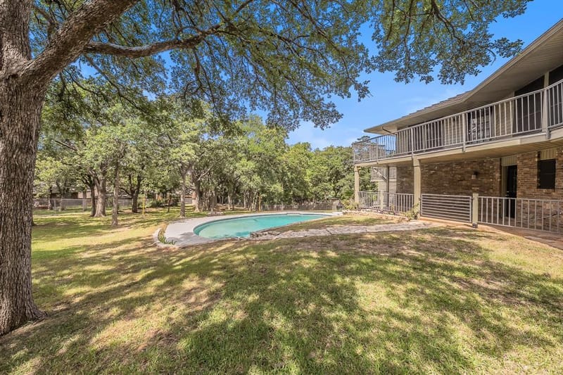 1724 Prestonwood Drive, Arlington TX 76012 - Photo 37