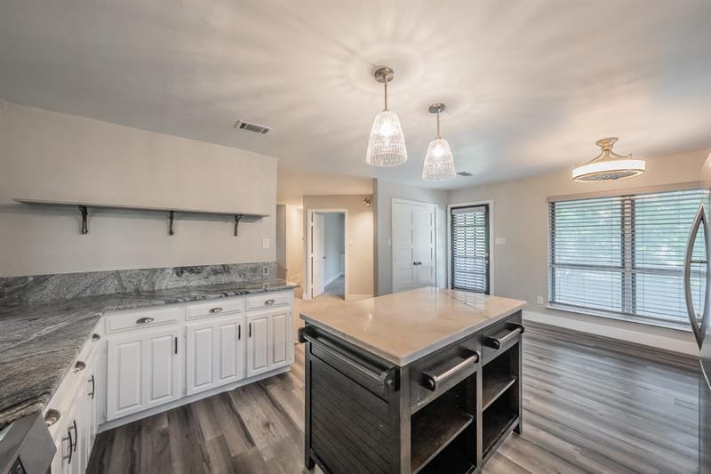 1724 Prestonwood Drive, Arlington TX 76012 - Photo 15