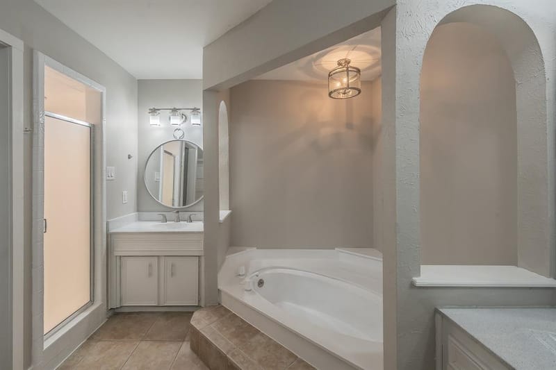 1724 Prestonwood Drive, Arlington TX 76012 - Photo 21