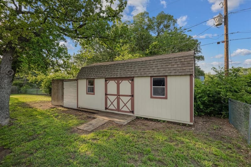 1216 Terry Drive, Willow Park TX 76008 - Photo 3