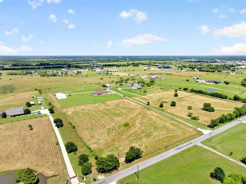 1700 N Munson Road, Royse City TX 75189