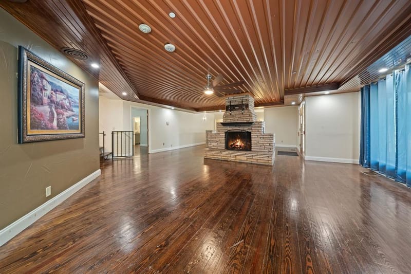 801 NW 7th Avenue, Mineral Wells TX 76067 - Photo 7