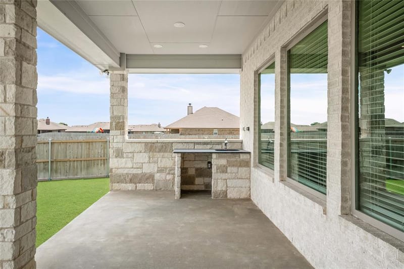 405 Willow Drive, Troy TX 76579 - Photo 34