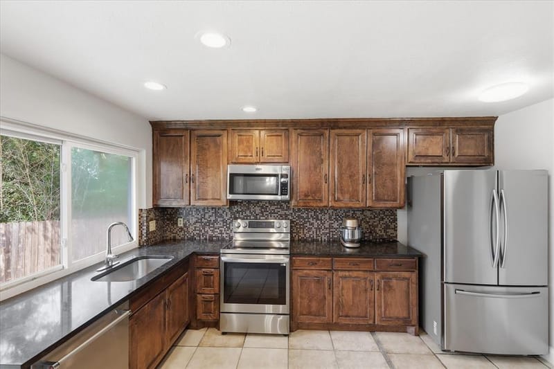 1839 Sherwood Lane, Carrollton TX 75006 - Photo 23