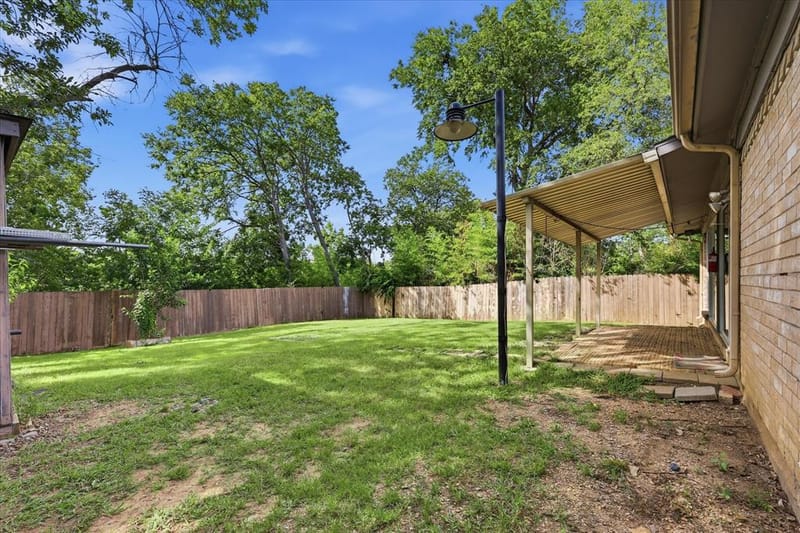 1839 Sherwood Lane, Carrollton TX 75006 - Photo 37