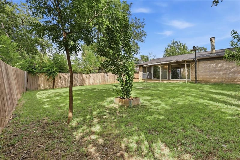 1839 Sherwood Lane, Carrollton TX 75006 - Photo 39