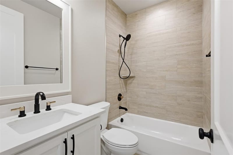 2006 Lindale Lane, Granbury TX 76049 - Photo 33