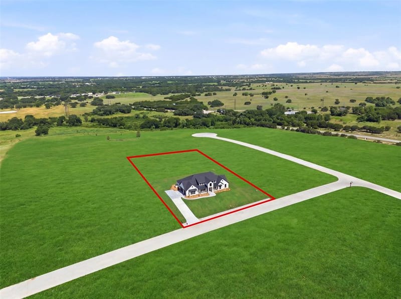 2006 Lindale Lane, Granbury TX 76049 - Photo 40