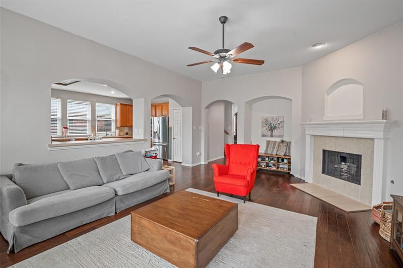 8114 Salzburg Drive, Rowlett TX 75089 - Photo 9