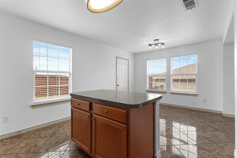 6163 Balcony Lane, Dallas TX 75241 - Photo 7