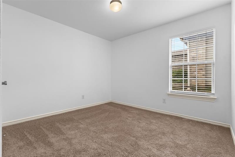 6163 Balcony Lane, Dallas TX 75241 - Photo 20