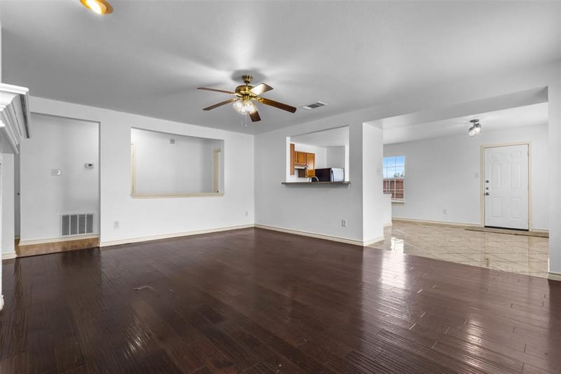 6163 Balcony Lane, Dallas TX 75241 - Photo 9