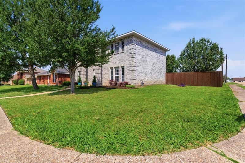 2417 Rebecca Drive, Sachse TX 75048 - Photo 3
