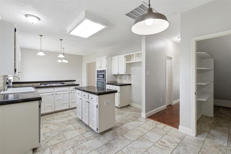 2417 Rebecca Drive, Sachse TX 75048 - Photo 9