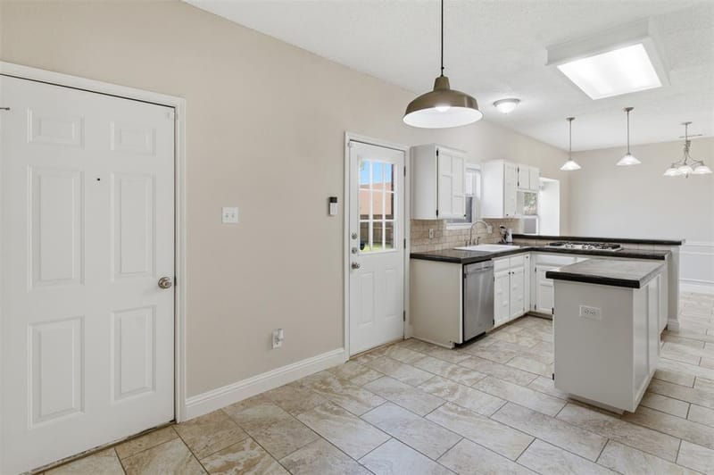 2417 Rebecca Drive, Sachse TX 75048 - Photo 8