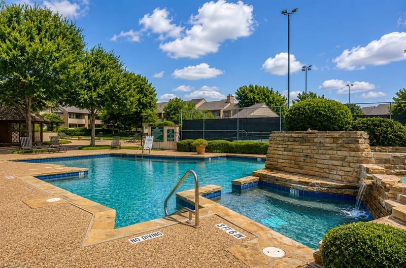 1900 Cloisters Drive # 322, Arlington TX 76011 - Photo 17