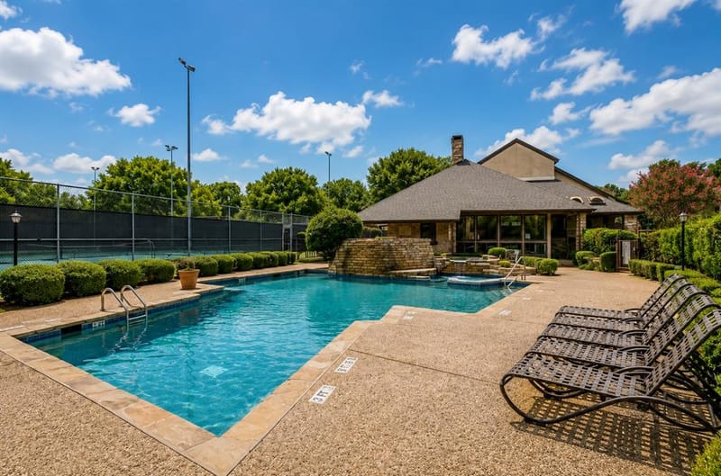 1900 Cloisters Drive # 322, Arlington TX 76011 - Photo 19