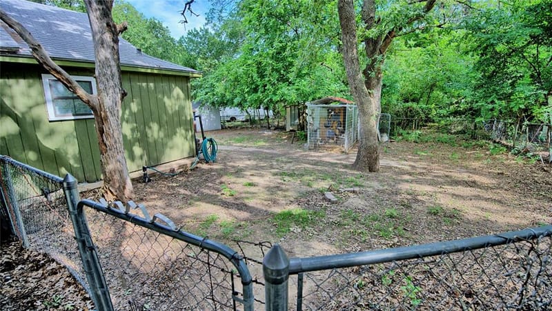 140 Elm Road, Nocona TX 76255 - Photo 22