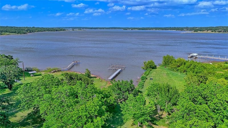 140 Elm Road, Nocona TX 76255 - Photo 4
