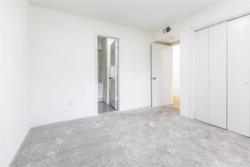7031 Holly Hill Drive # 10, Dallas TX 75231 - Photo 7