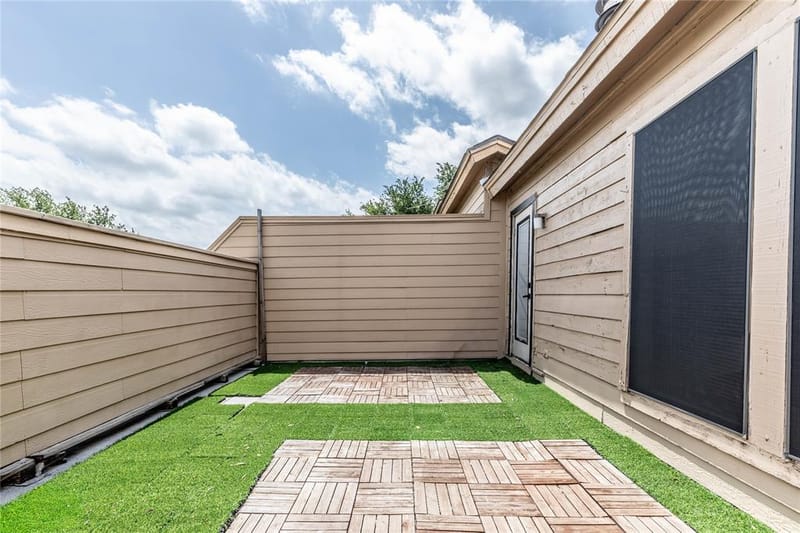 7031 Holly Hill Drive # 10, Dallas TX 75231 - Photo 33