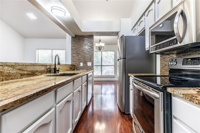 7031 Holly Hill Drive # 10, Dallas TX 75231 - Photo 31