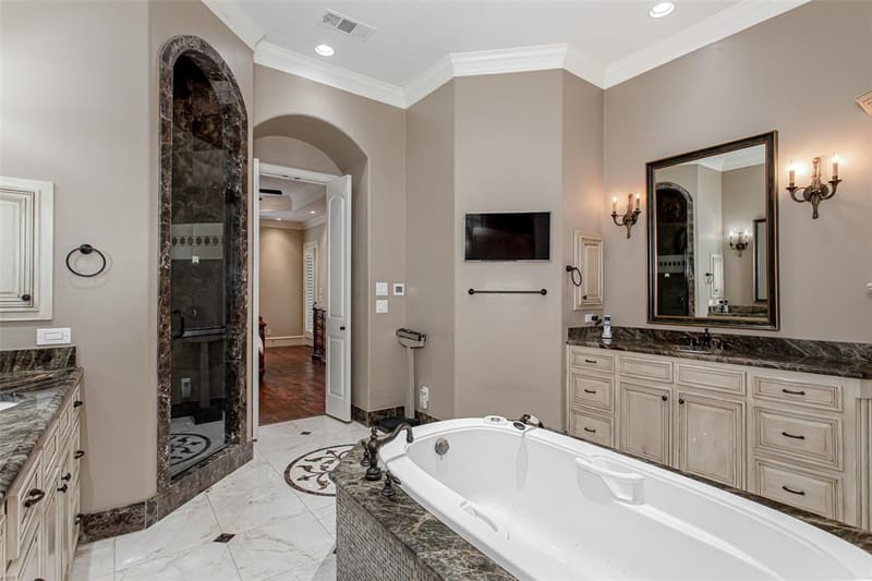 6628 Sondra Drive, Dallas TX 75214 - Photo 20