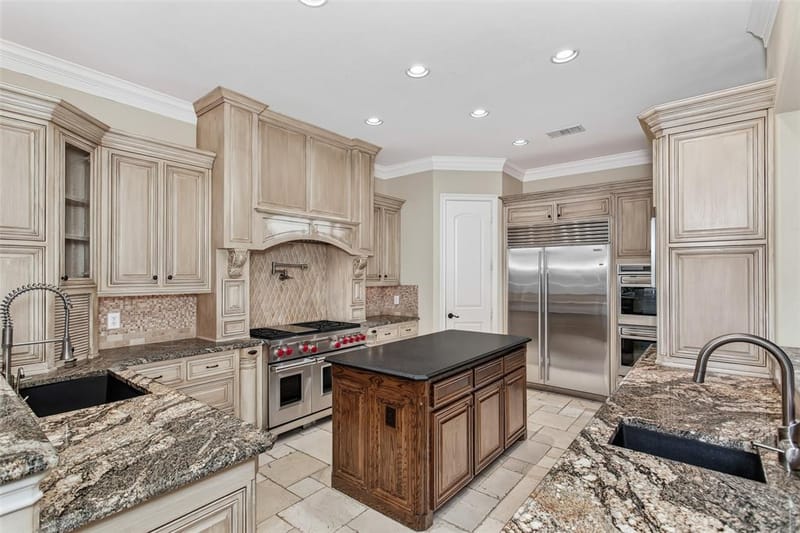 6628 Sondra Drive, Dallas TX 75214 - Photo 10