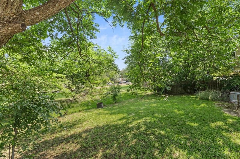 2308 Royal Lane, Greenville TX 75402 - Photo 28