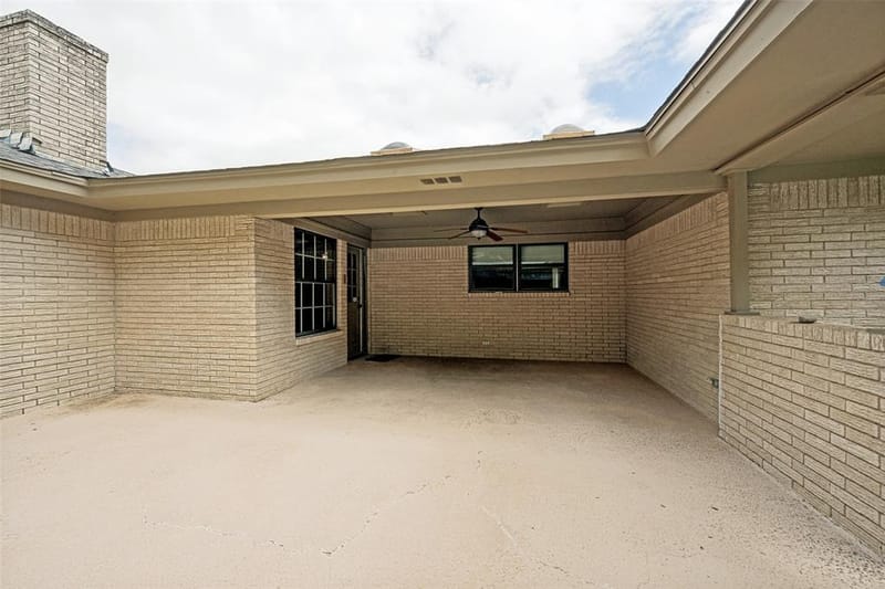 2414 Lakeview Circle, Arlington TX 76013 - Photo 22