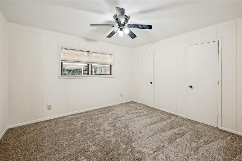 2414 Lakeview Circle, Arlington TX 76013 - Photo 21